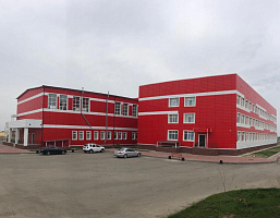 Оценка «отлично»: фасад школы в Карагандинской области